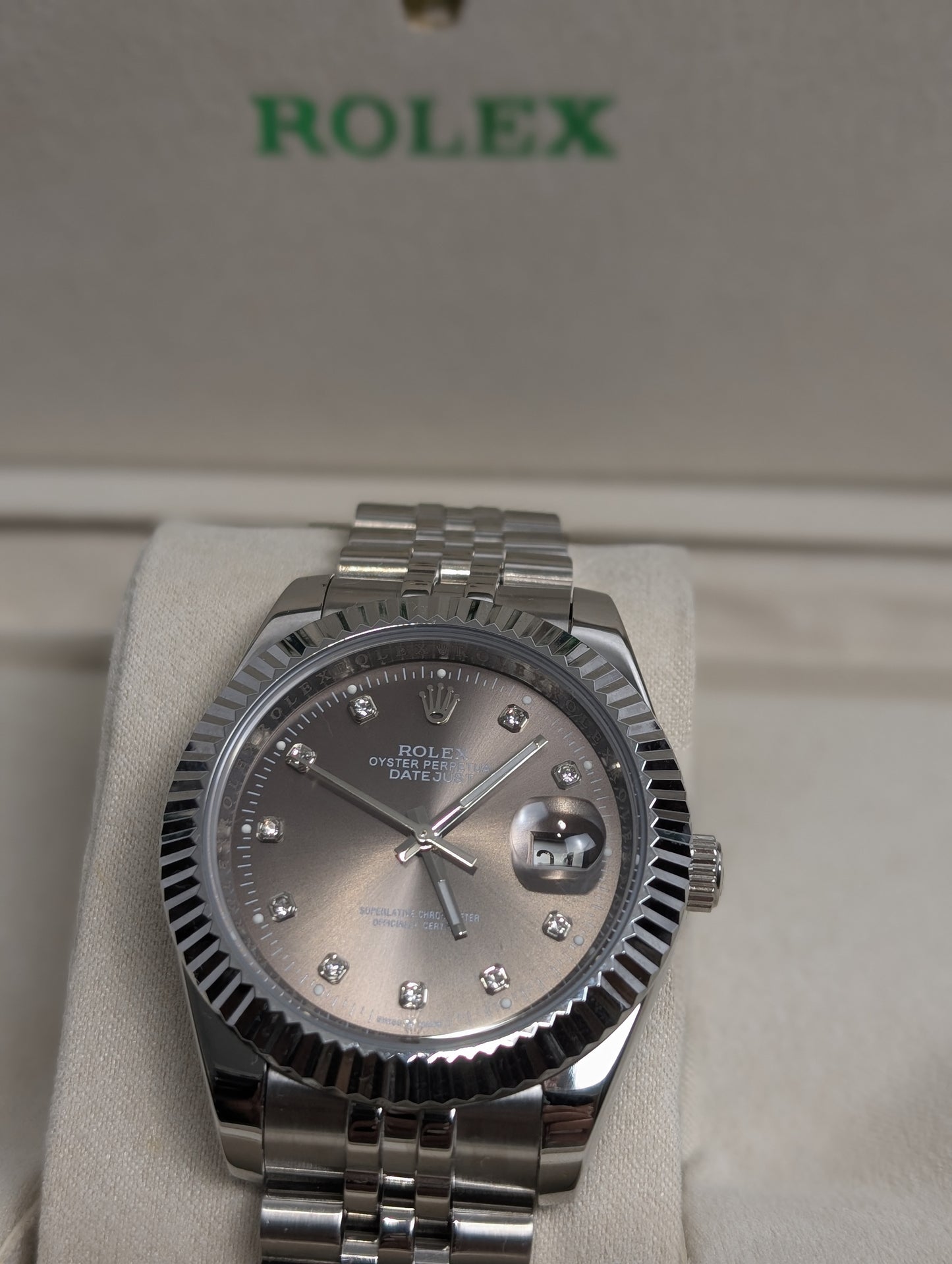 Classic Rhodium Diamond Dial Watch – 41mm