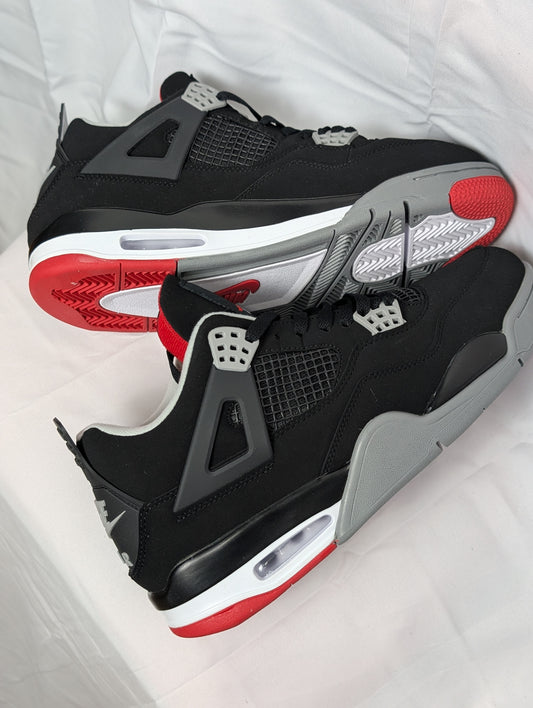 Retro4 Black Cement
